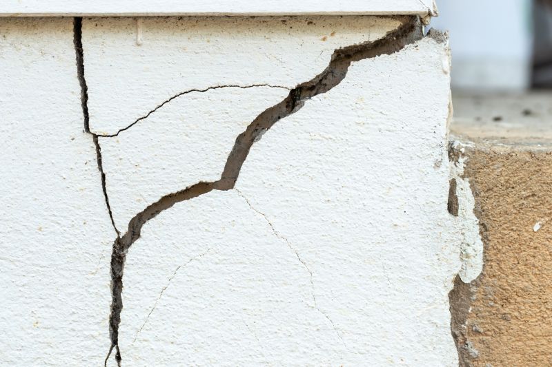 Foundation Crack Repair in Edgewater, FL